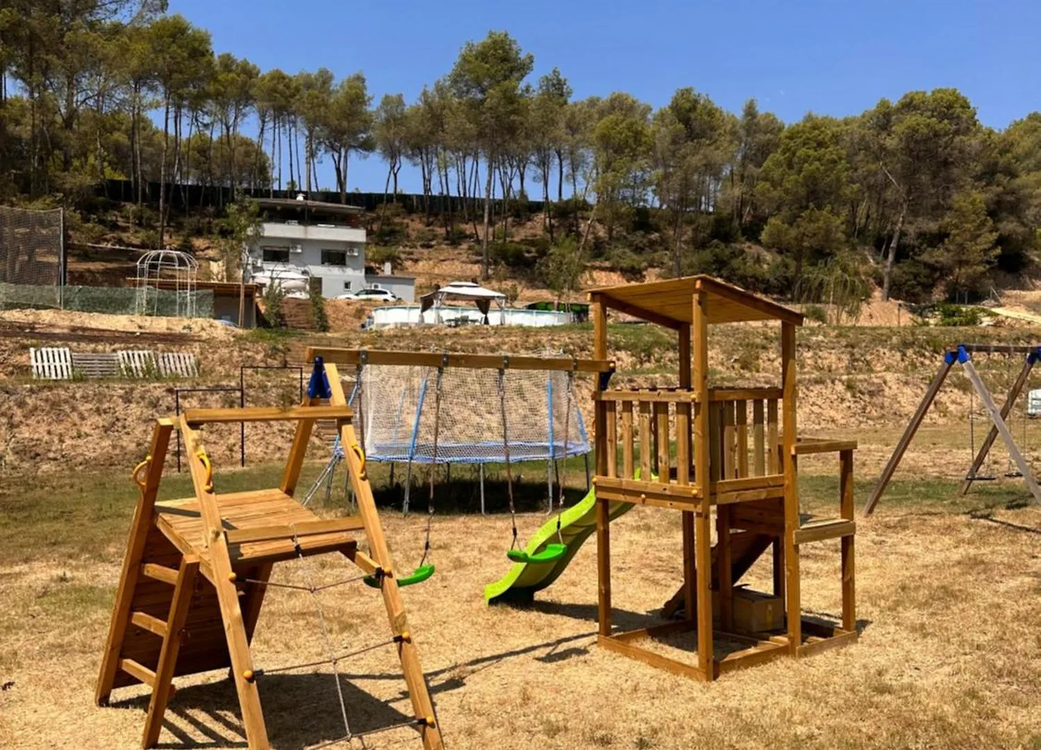 Villa Chetrus Casa En Plena Naturaleza Rubi 0*,